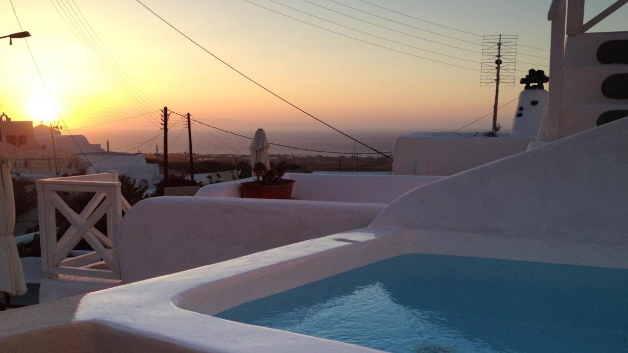 Oia, Finikia Cave House Villa Exterior foto